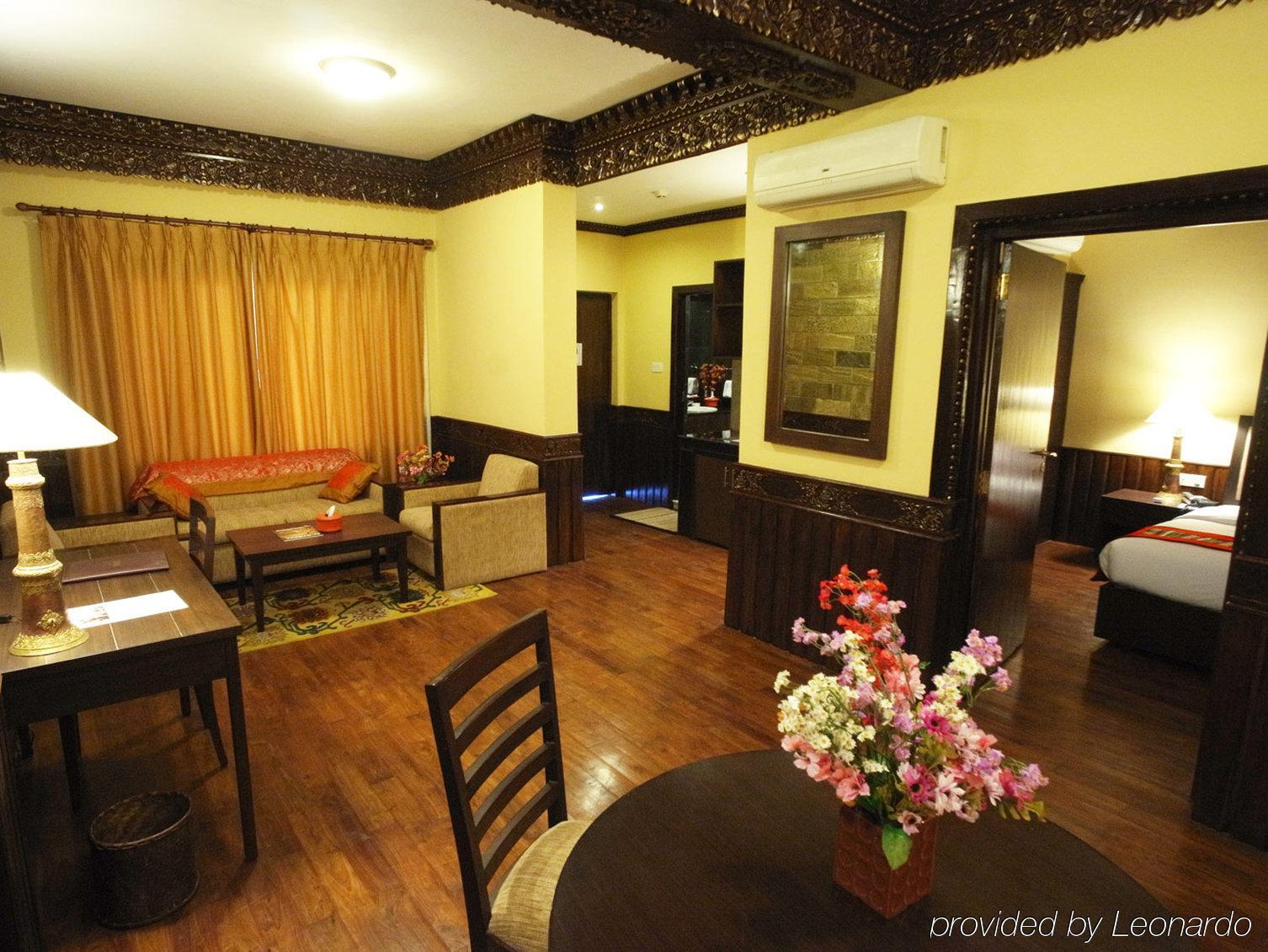 Hotel Tibet International Kathmandu Zimmer foto